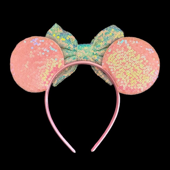 Women’s Disney Inspired Handmade Candy Swirl Ears Headband - NWOT - Picture 2 of 2